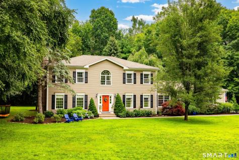 62 Black Walnut Lane Burlington CT 06013