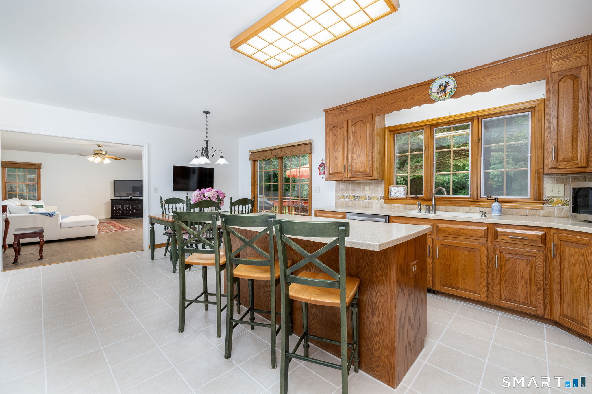 62 Black Walnut Lane Burlington CT 06013