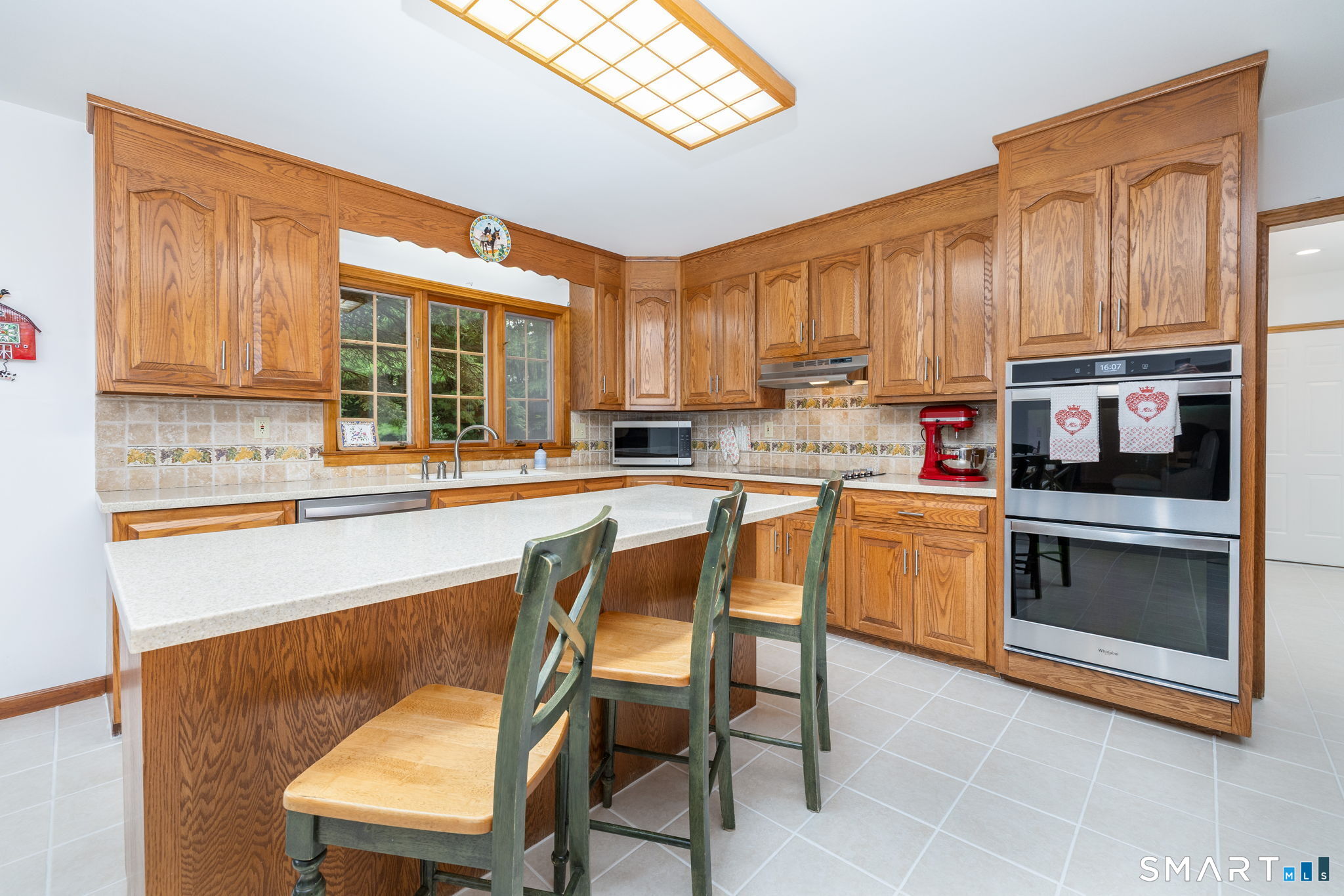 62 Black Walnut Lane Burlington CT 06013