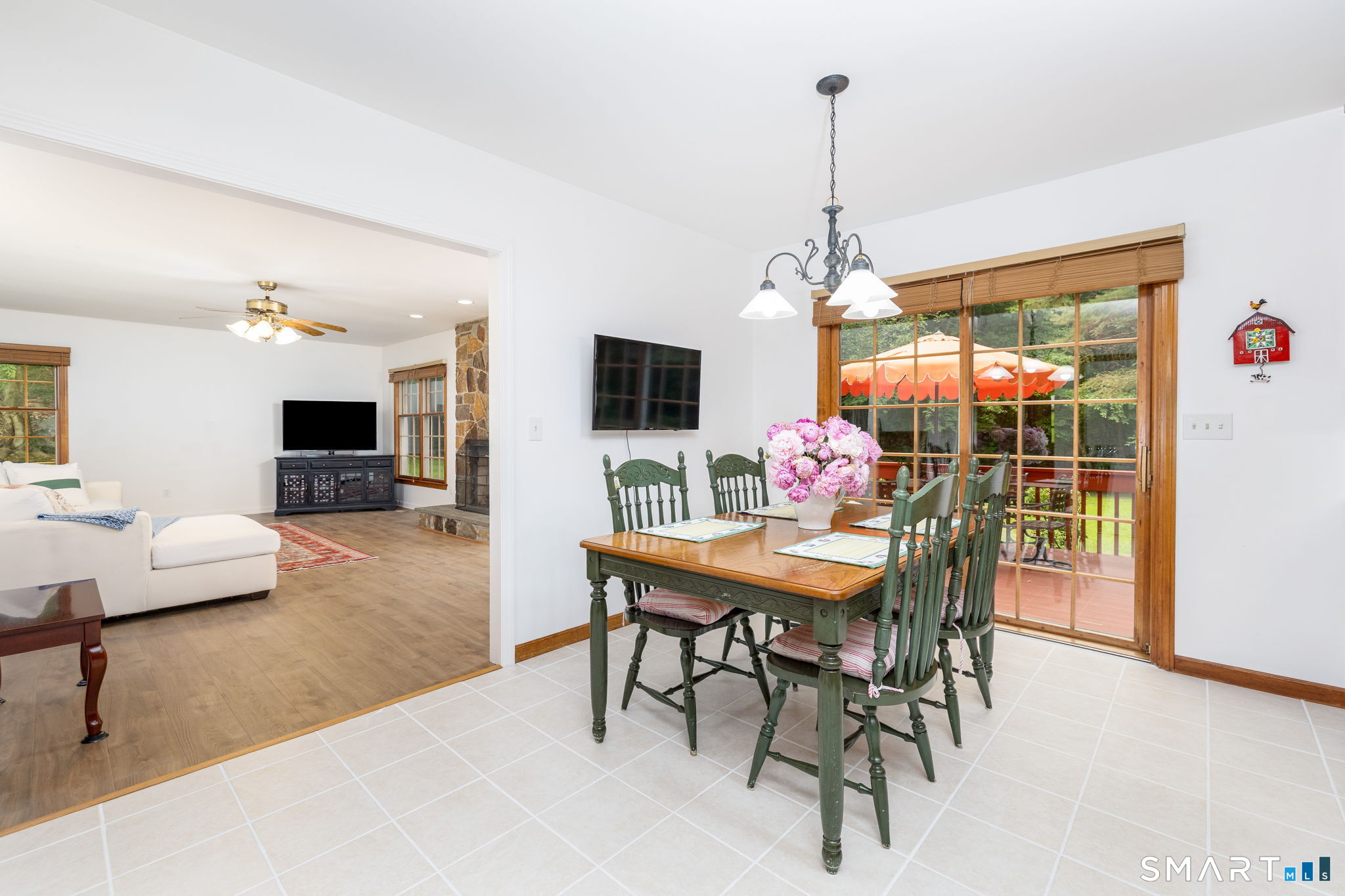 62 Black Walnut Lane Burlington CT 06013