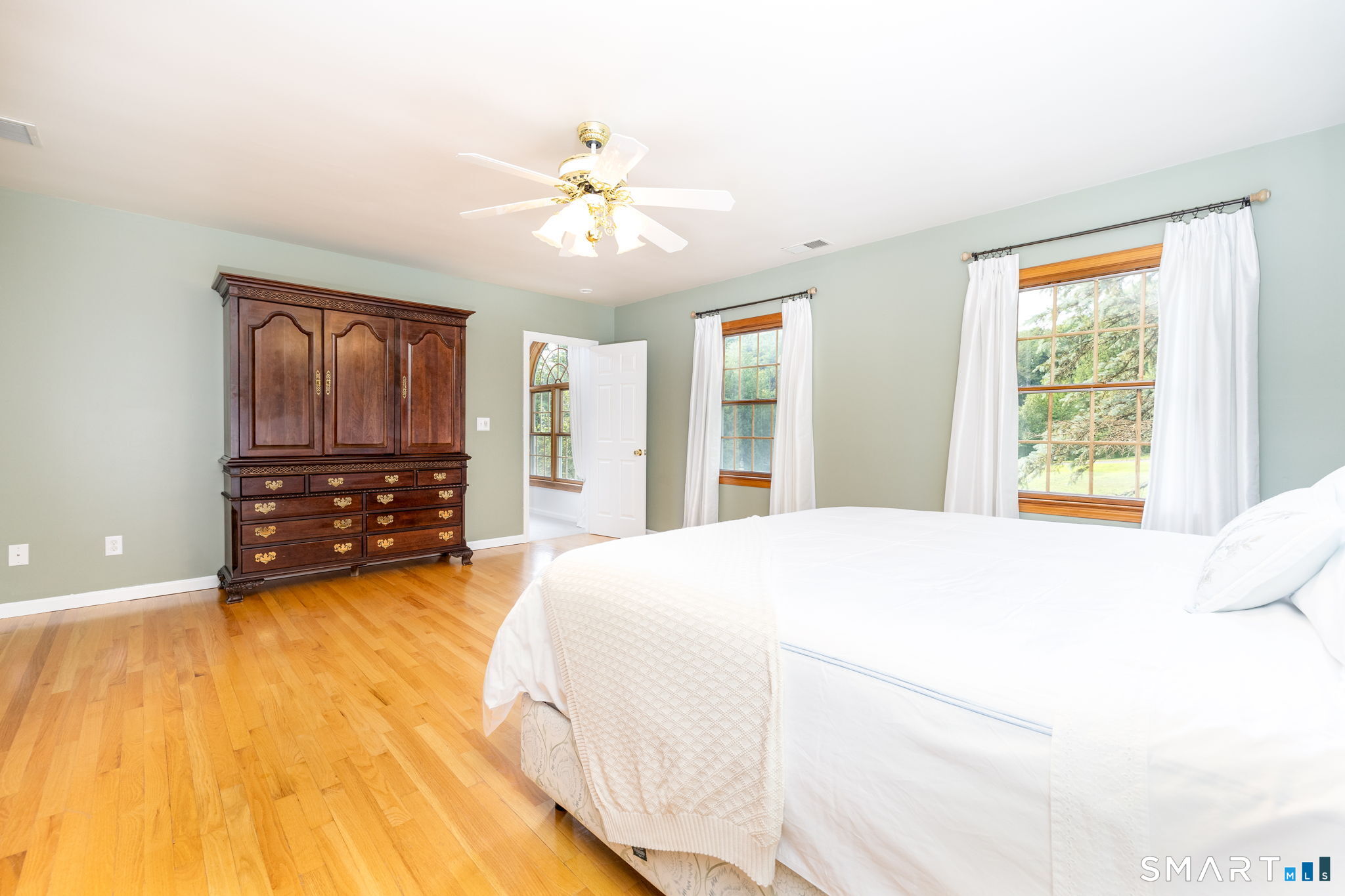 62 Black Walnut Lane Burlington CT 06013