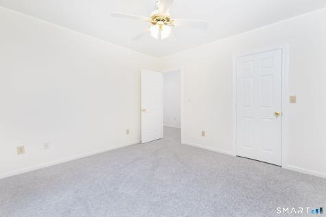 62 Black Walnut Lane Burlington CT 06013