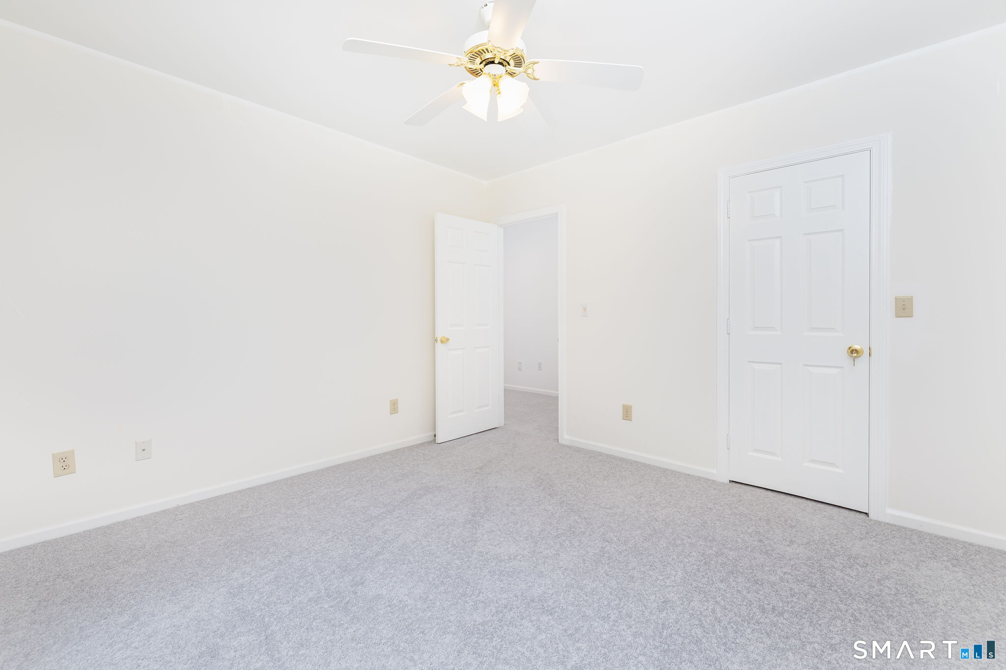 62 Black Walnut Lane Burlington CT 06013