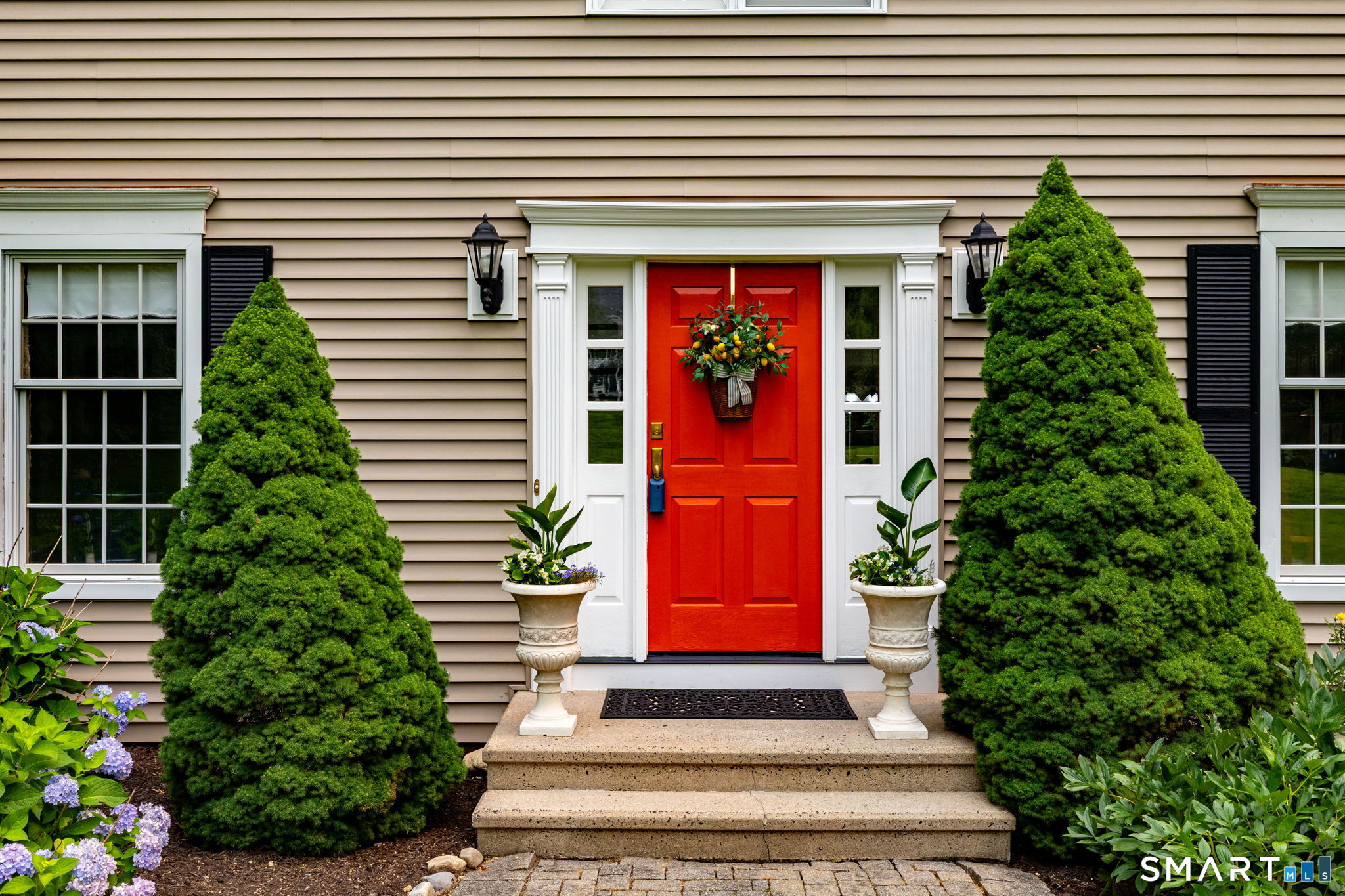 62 Black Walnut Lane Burlington CT 06013