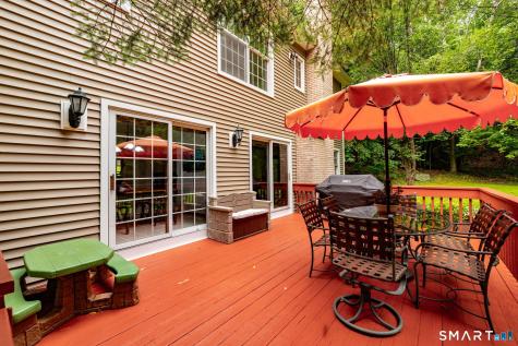 62 Black Walnut Lane Burlington CT 06013