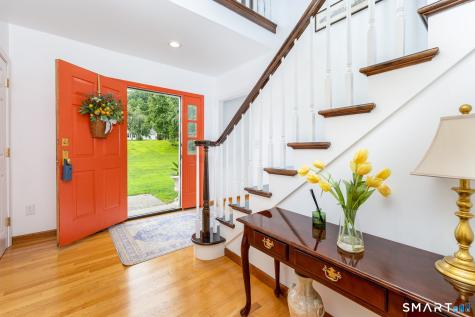 62 Black Walnut Lane Burlington CT 06013