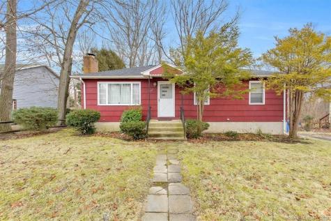 107 Larchmont Avenue Waterbury CT 06708