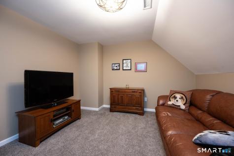72 Annello Way Middletown CT 06457