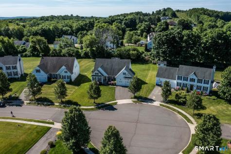 72 Annello Way Middletown CT 06457