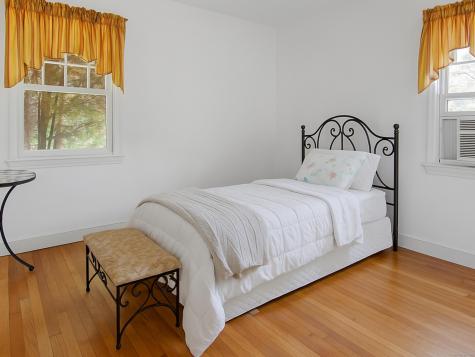 79 Middlesex Avenue Chester CT 06412