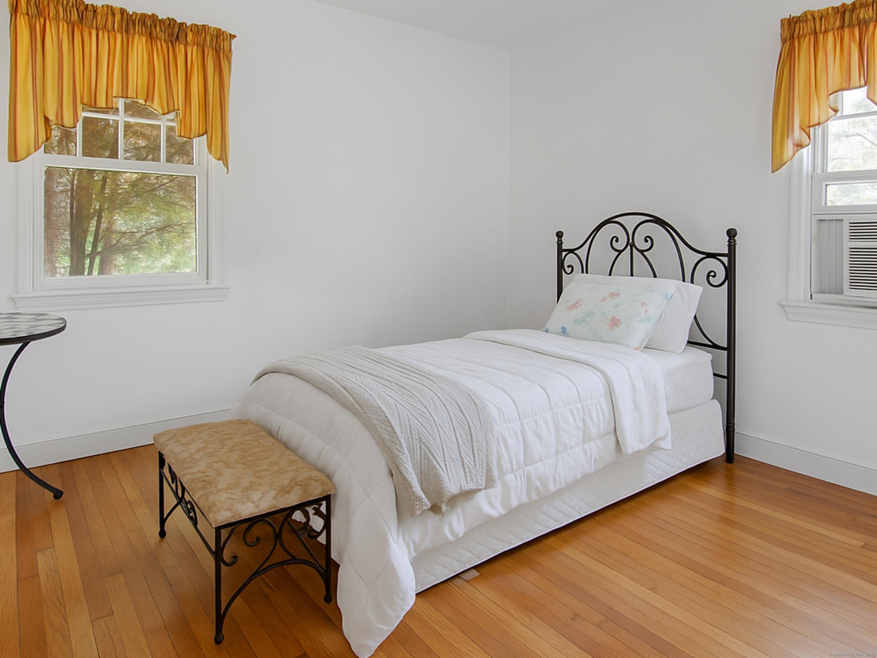 79 Middlesex Avenue Chester CT 06412