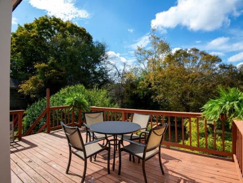 79 Middlesex Avenue Chester CT 06412