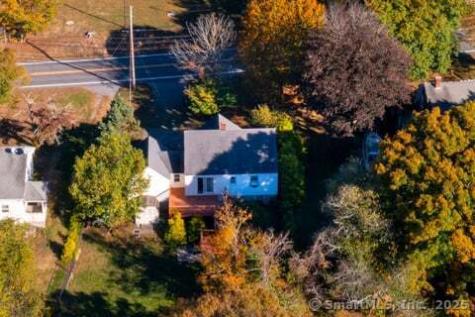 79 Middlesex Avenue Chester CT 06412