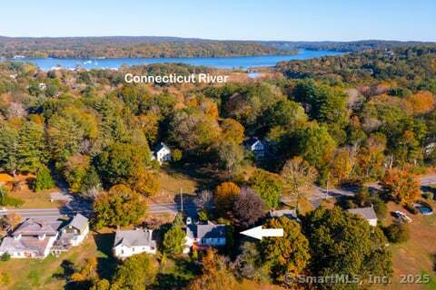 79 Middlesex Avenue Chester CT 06412