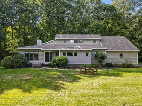 633 West Todd Street Hamden CT 06518
