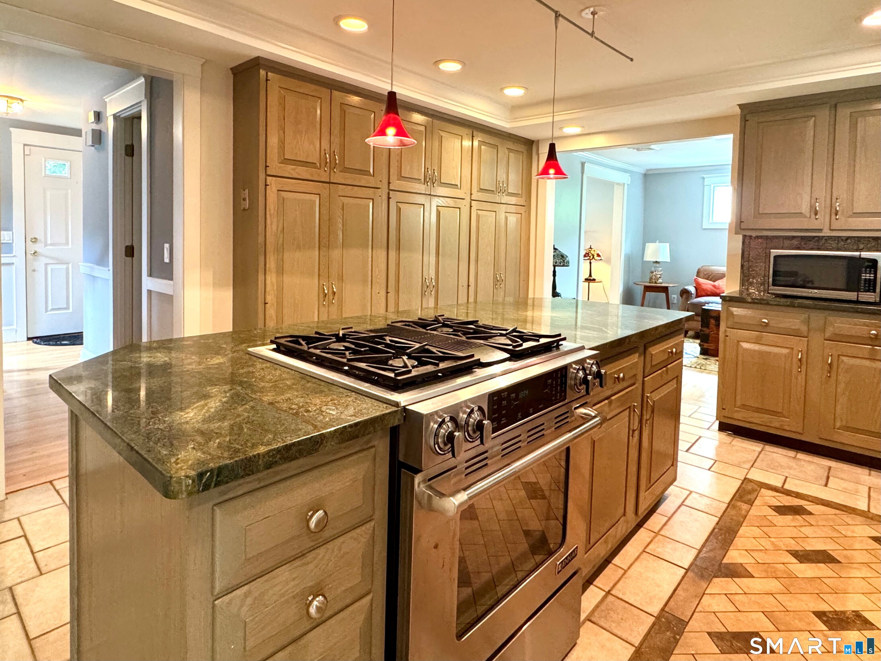 754 Rustic Lane Cheshire CT 06410