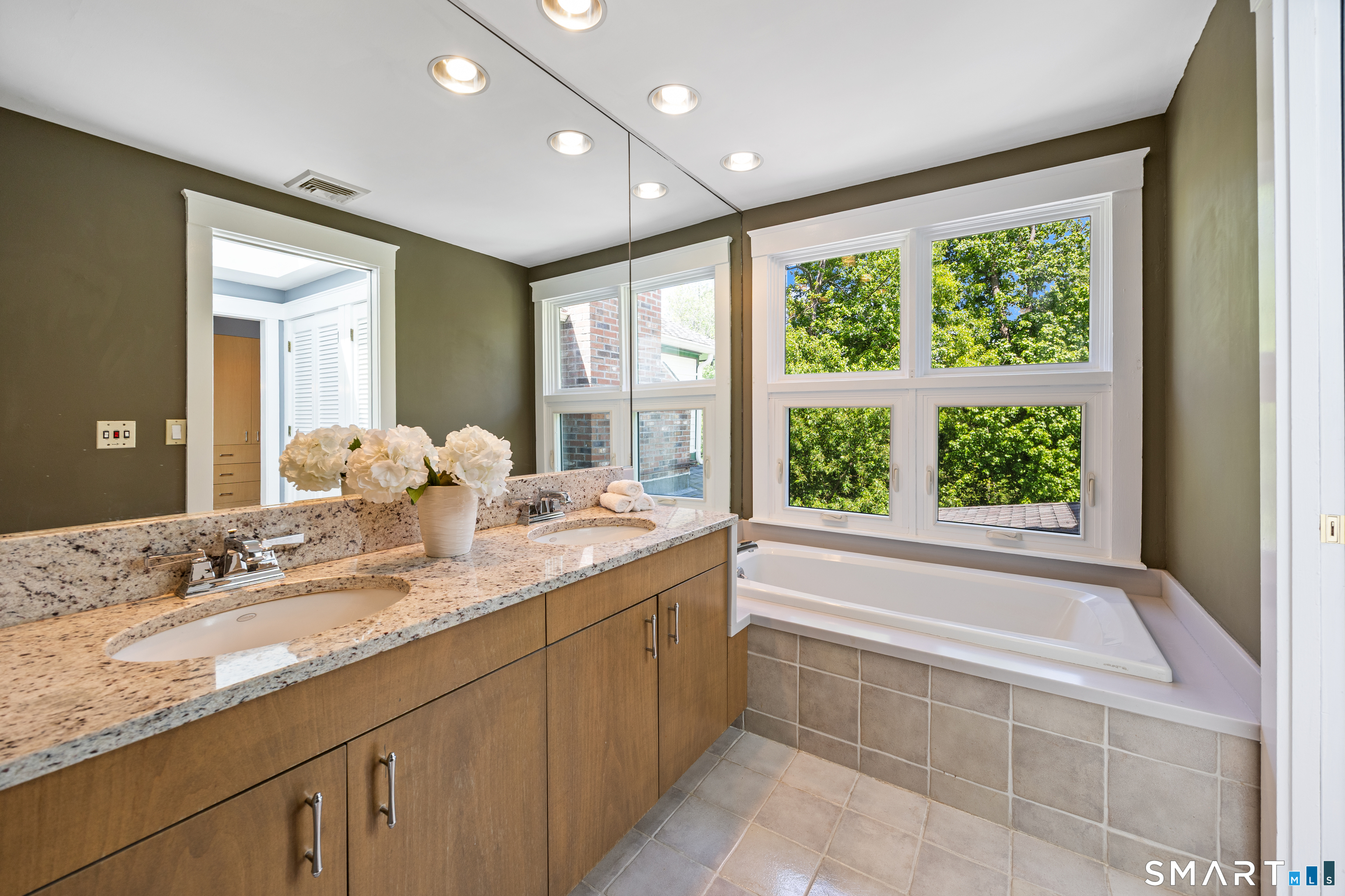 754 Rustic Lane Cheshire CT 06410