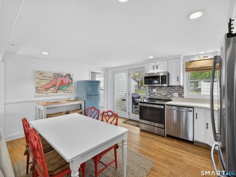 21 Riverside Drive Clinton CT 06413