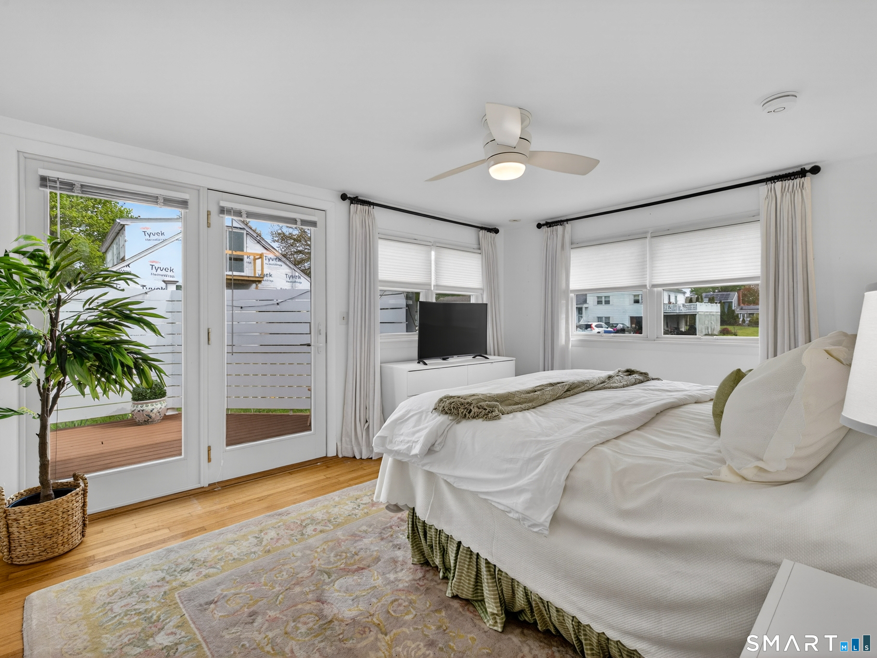 21 Riverside Drive Clinton CT 06413