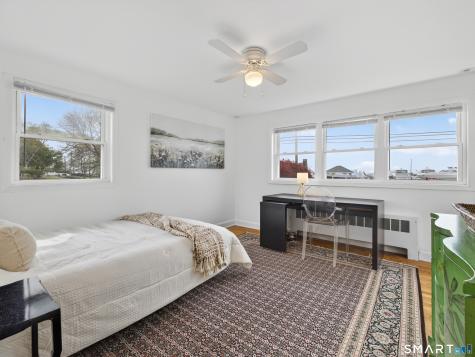 21 Riverside Drive Clinton CT 06413