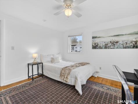 21 Riverside Drive Clinton CT 06413