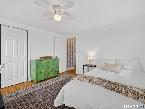 21 Riverside Drive Clinton CT 06413