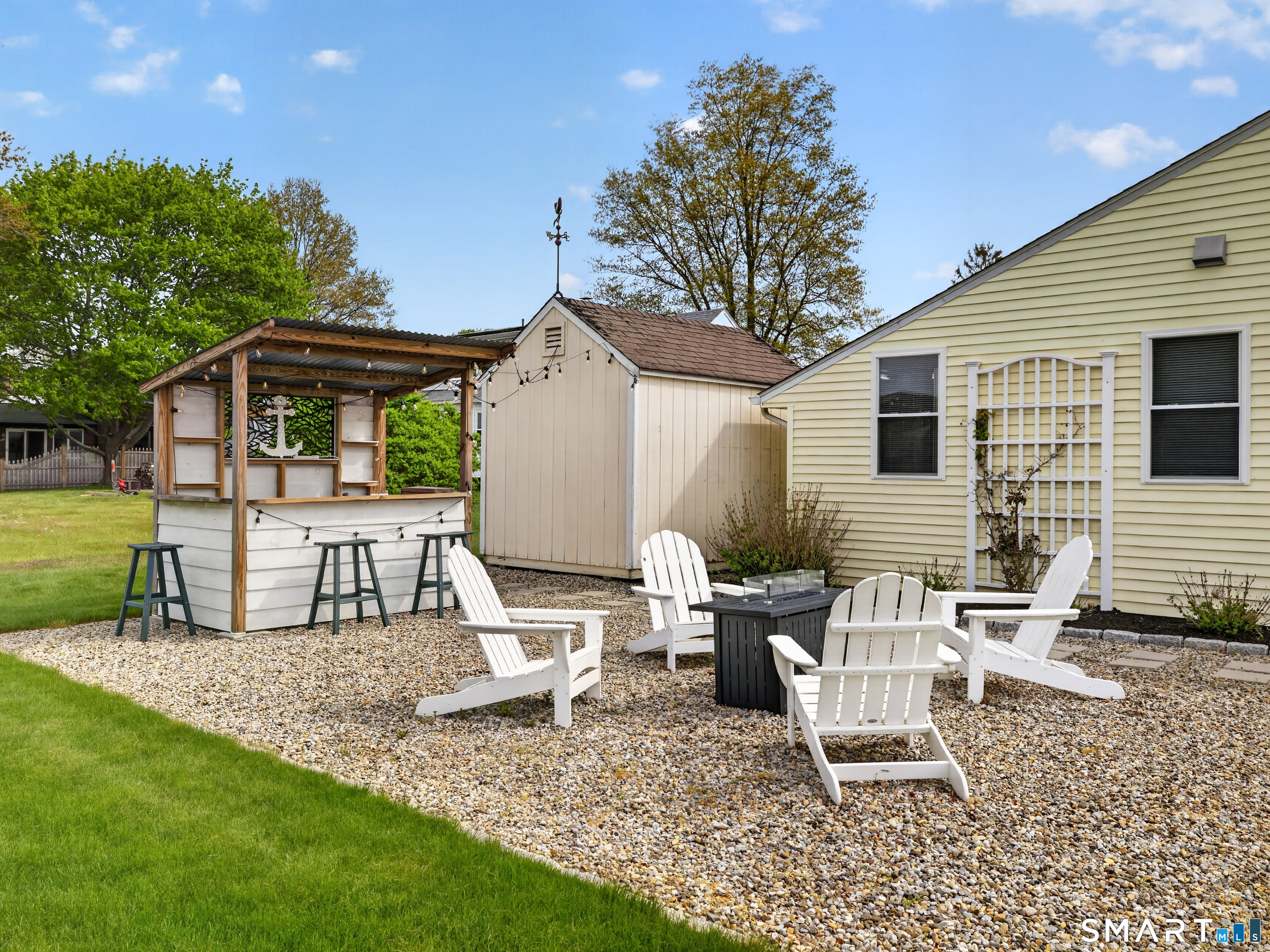 21 Riverside Drive Clinton CT 06413