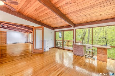 88 Hillyndale Road Mansfield CT 06268