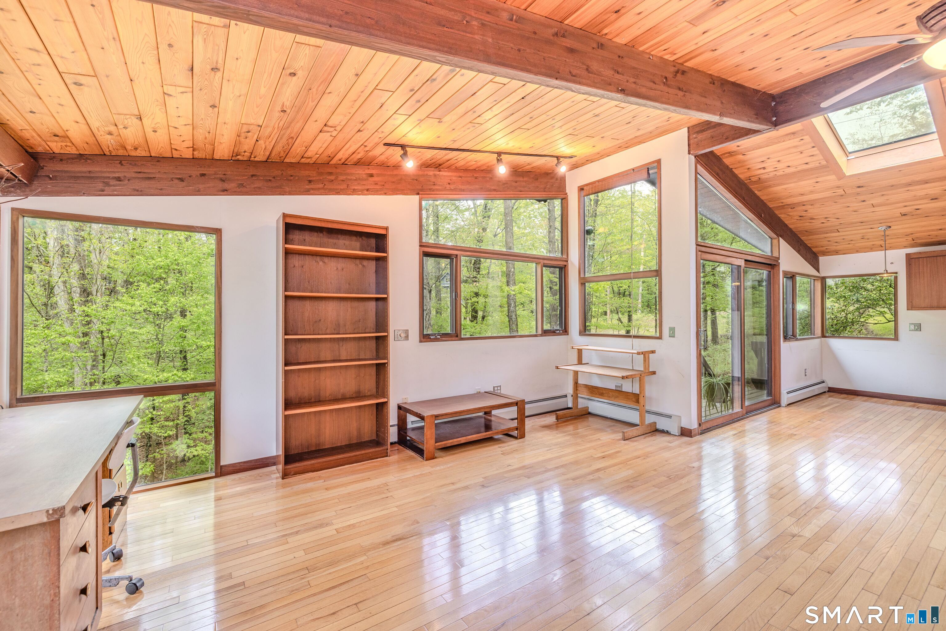 88 Hillyndale Road Mansfield CT 06268