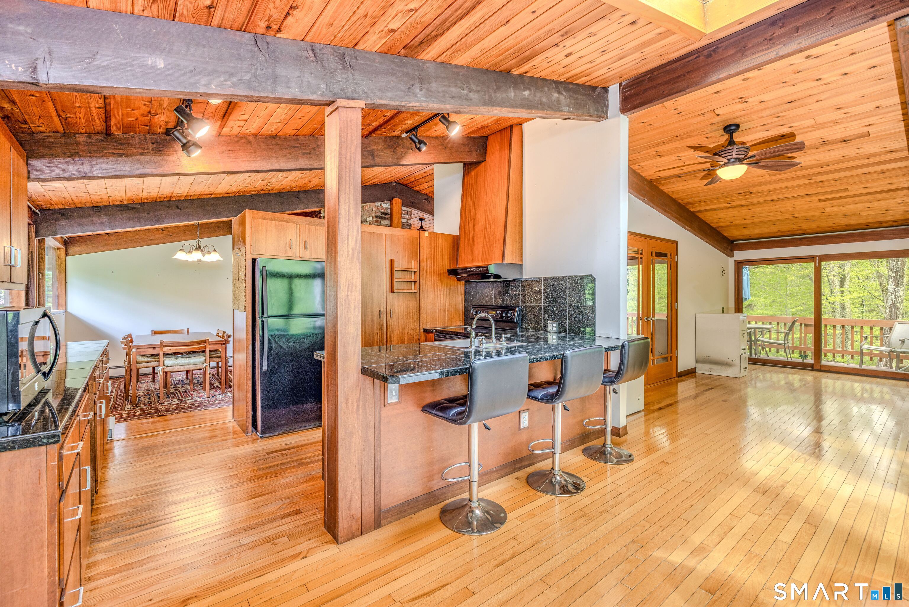 88 Hillyndale Road Mansfield CT 06268