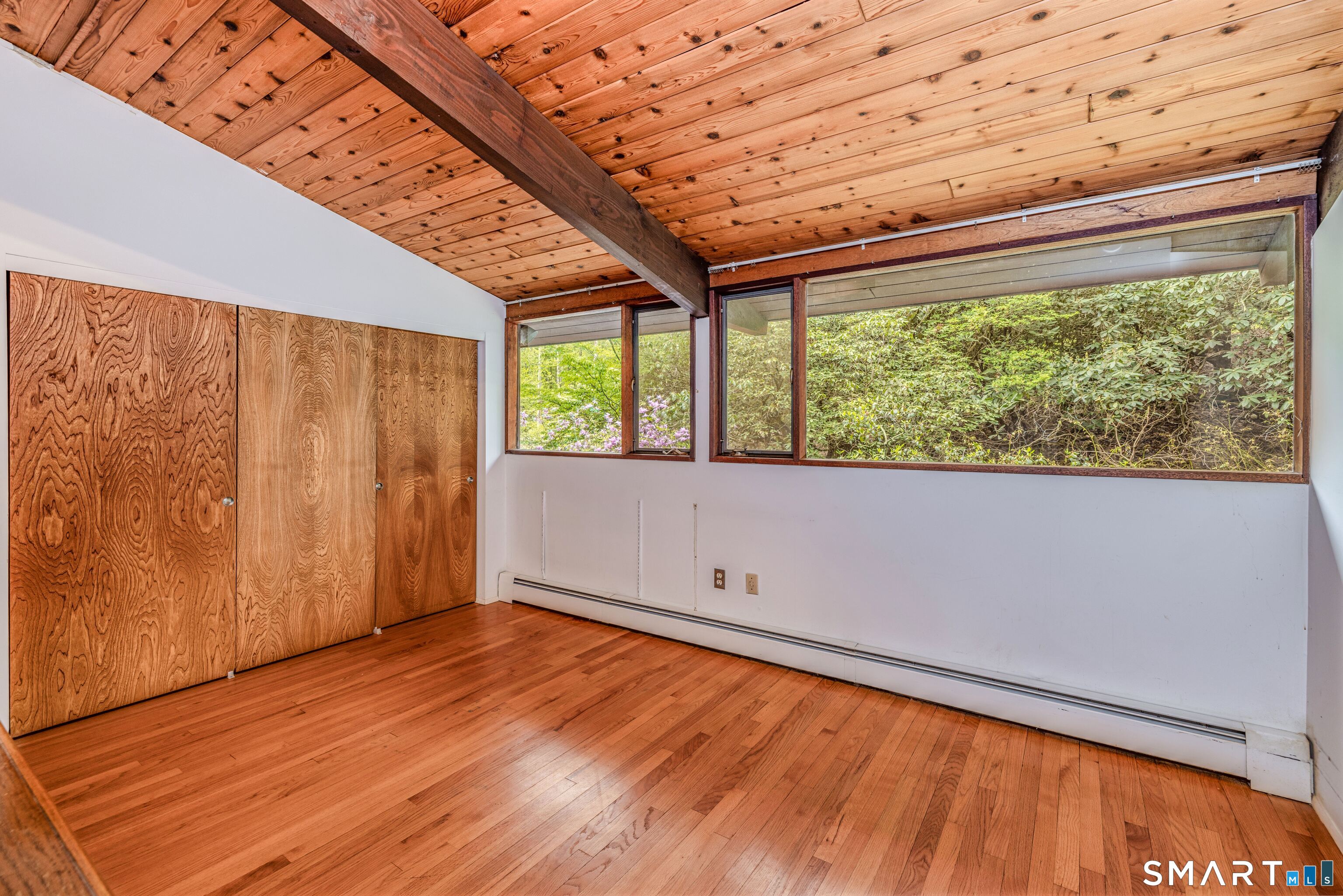 88 Hillyndale Road Mansfield CT 06268