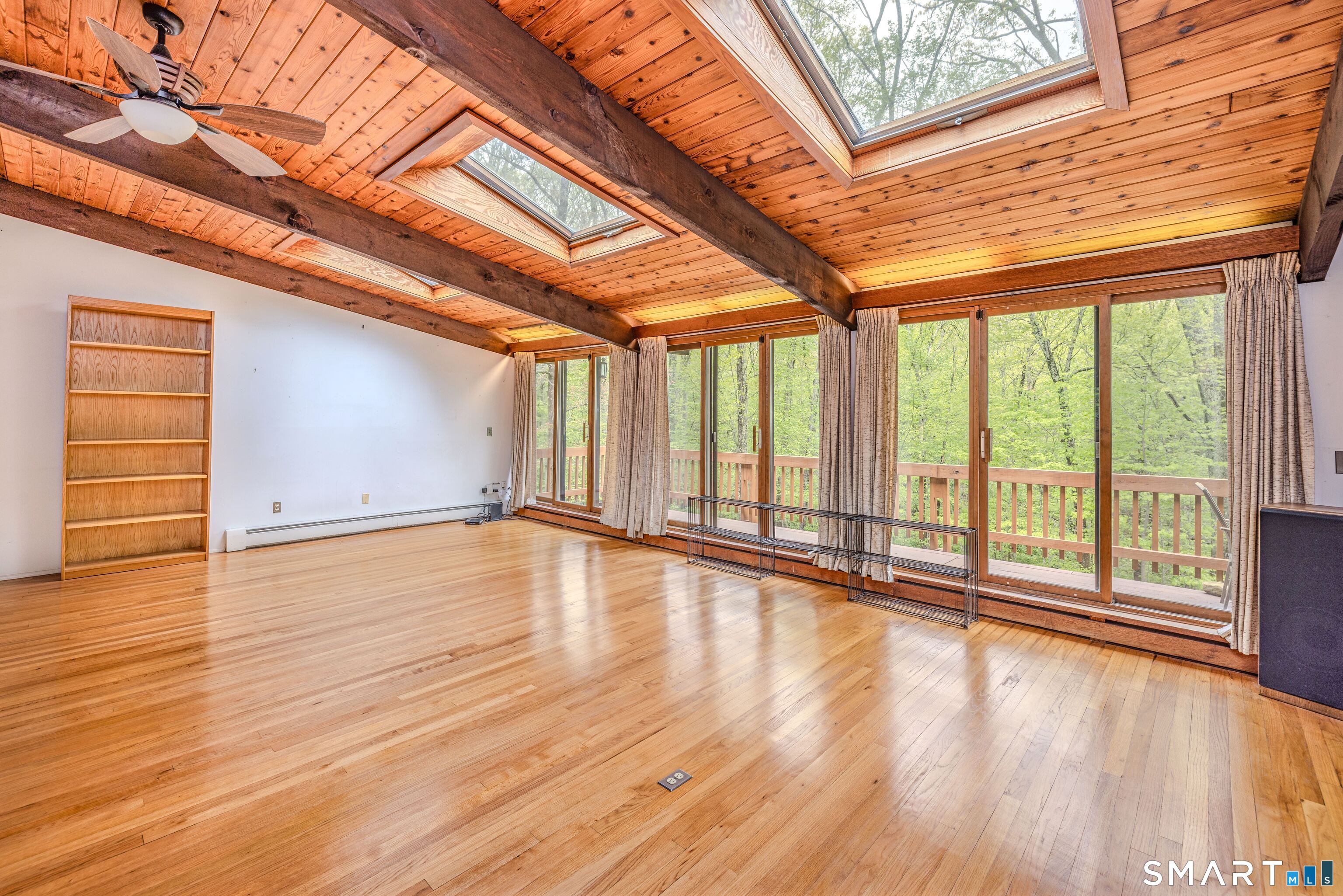 88 Hillyndale Road Mansfield CT 06268