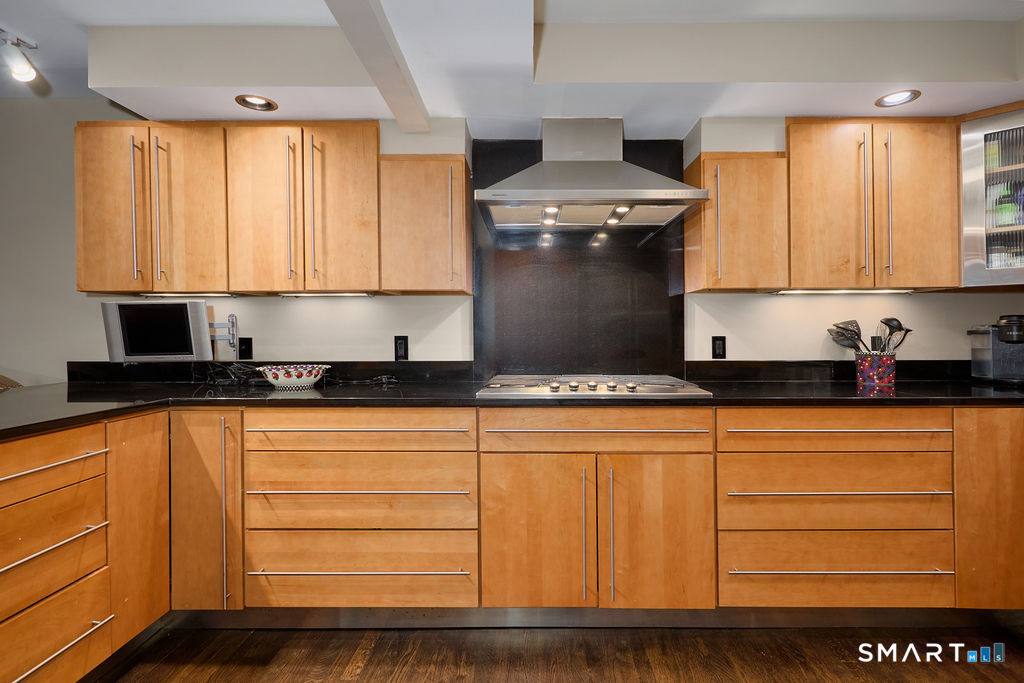 66 Wynn Wood Drive Fairfield CT 06825