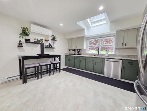253 Liberty Highway Putnam CT 06260