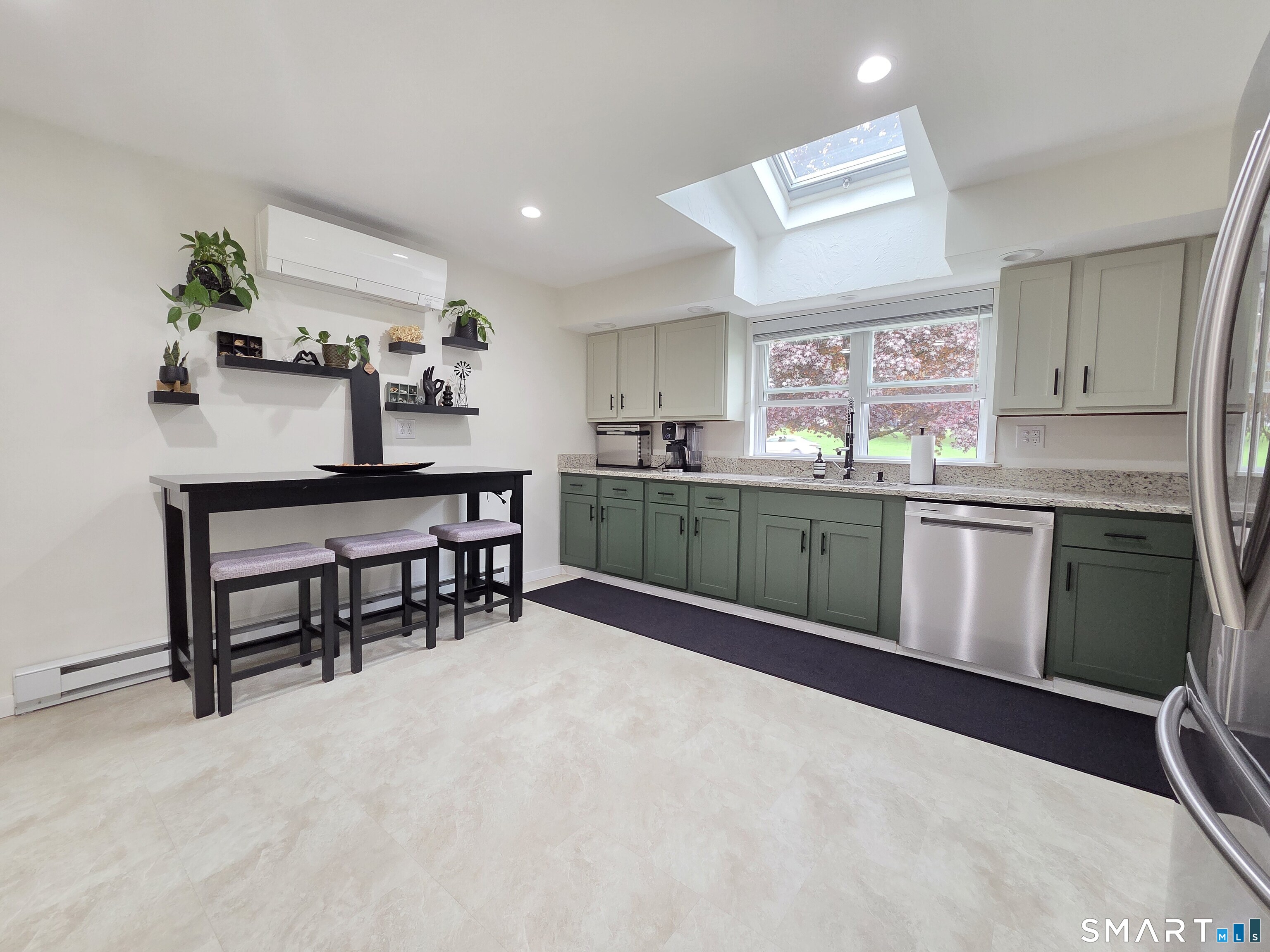 253 Liberty Highway Putnam CT 06260