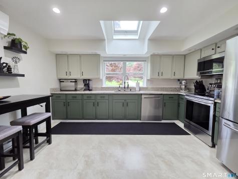 253 Liberty Highway Putnam CT 06260