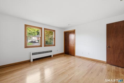 74 Dale Road Manchester CT 06040