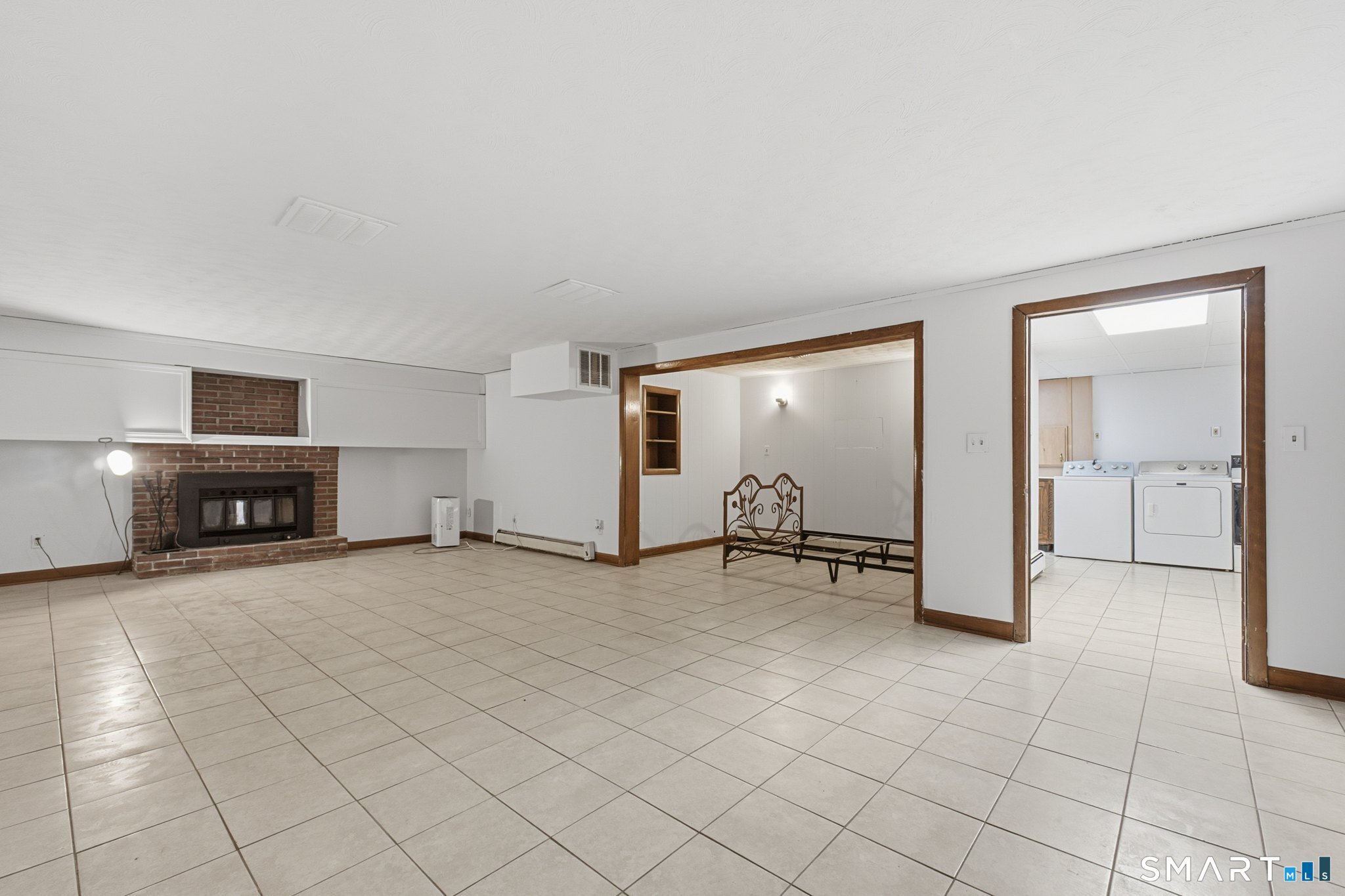 74 Dale Road Manchester CT 06040