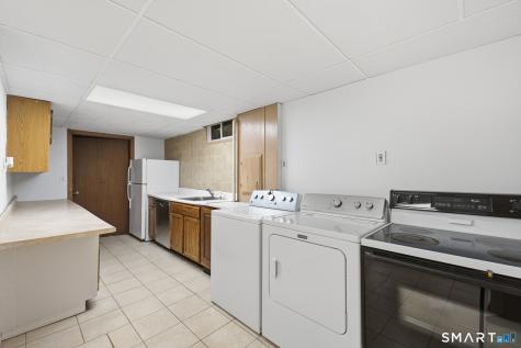 74 Dale Road Manchester CT 06040