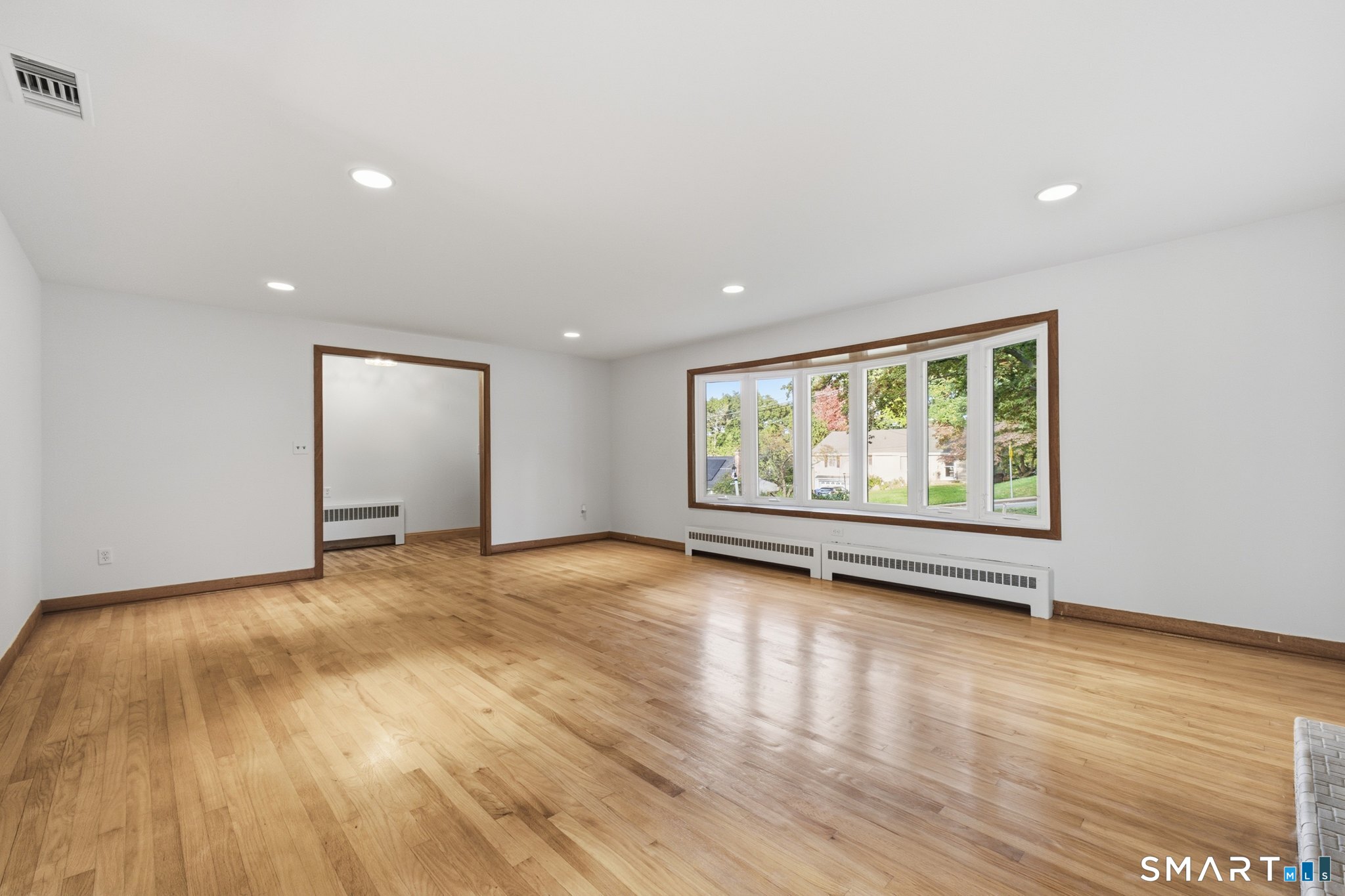 74 Dale Road Manchester CT 06040
