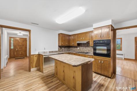 74 Dale Road Manchester CT 06040