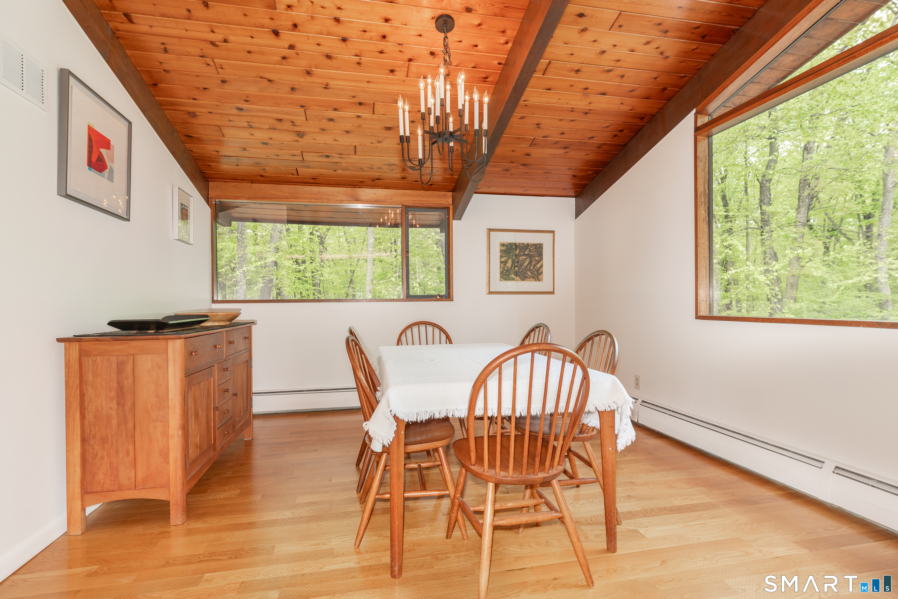 11 Forest Trail Woodbridge CT 06525