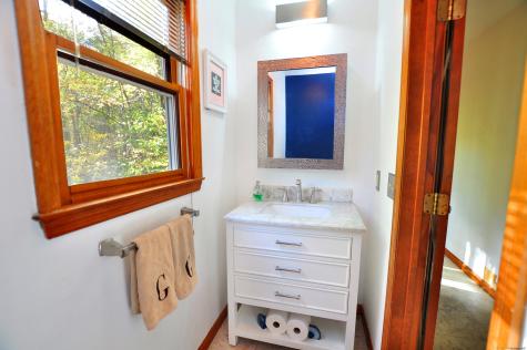 14 Cambridge Circle New Milford CT 06776