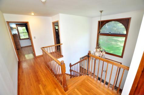 14 Cambridge Circle New Milford CT 06776