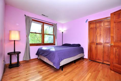 14 Cambridge Circle New Milford CT 06776