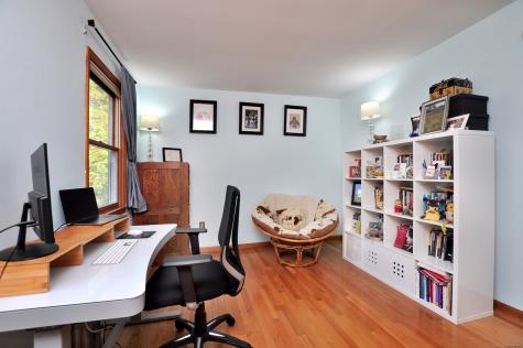 14 Cambridge Circle New Milford CT 06776