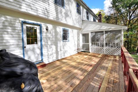 14 Cambridge Circle New Milford CT 06776