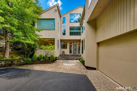 25 Milan Road Woodbridge CT 06525