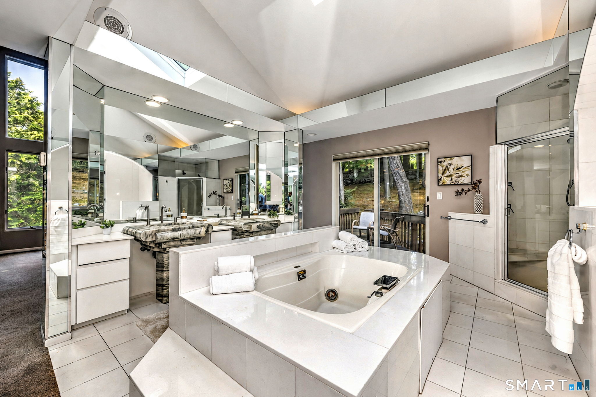 25 Milan Road Woodbridge CT 06525