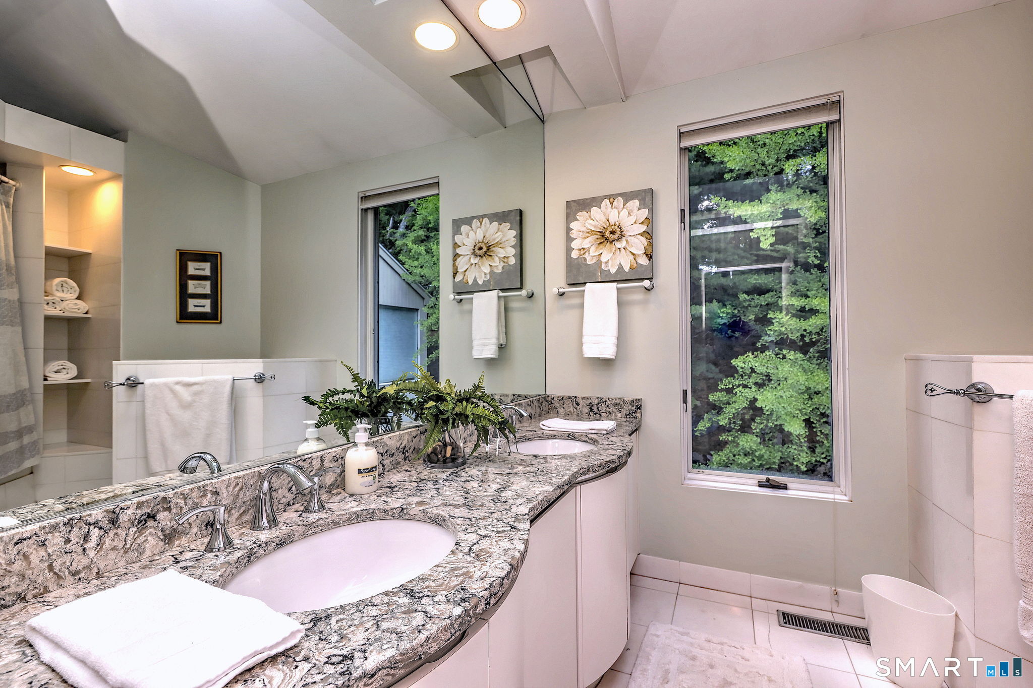 25 Milan Road Woodbridge CT 06525